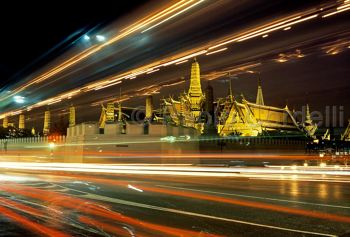 Wat Phra Kaeo (Temple of the Emerald Buddha), Bangkok, Thailand
(cod:Thailand 04)